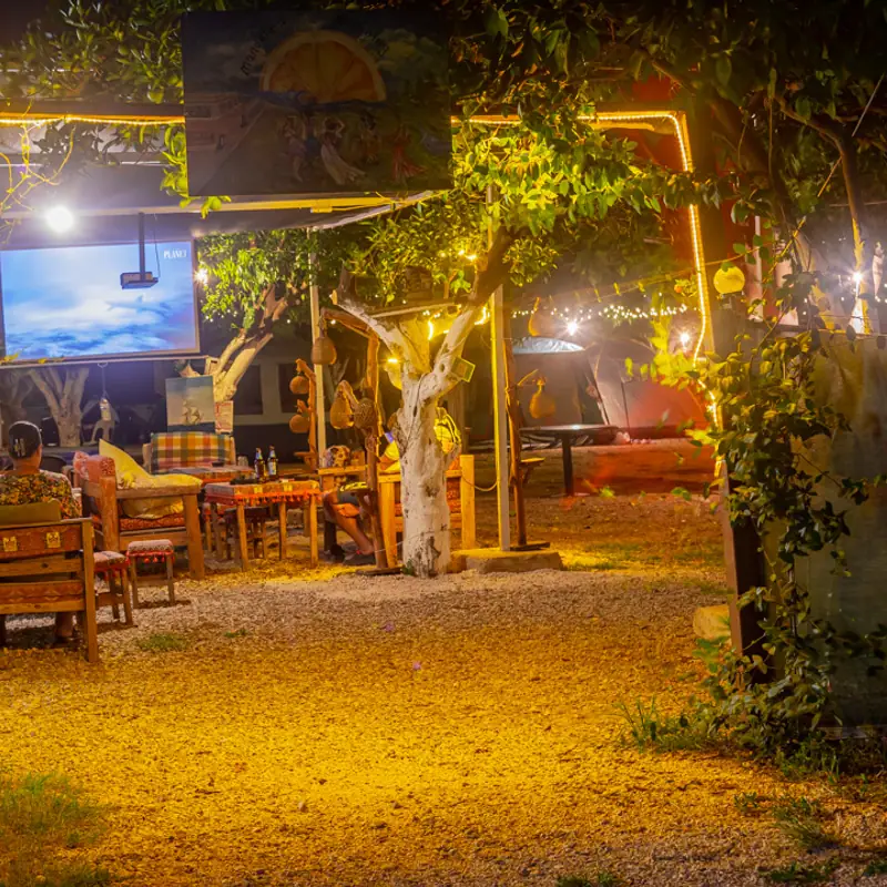 Mandalina Camping Beldibi gece kamp alanı 3