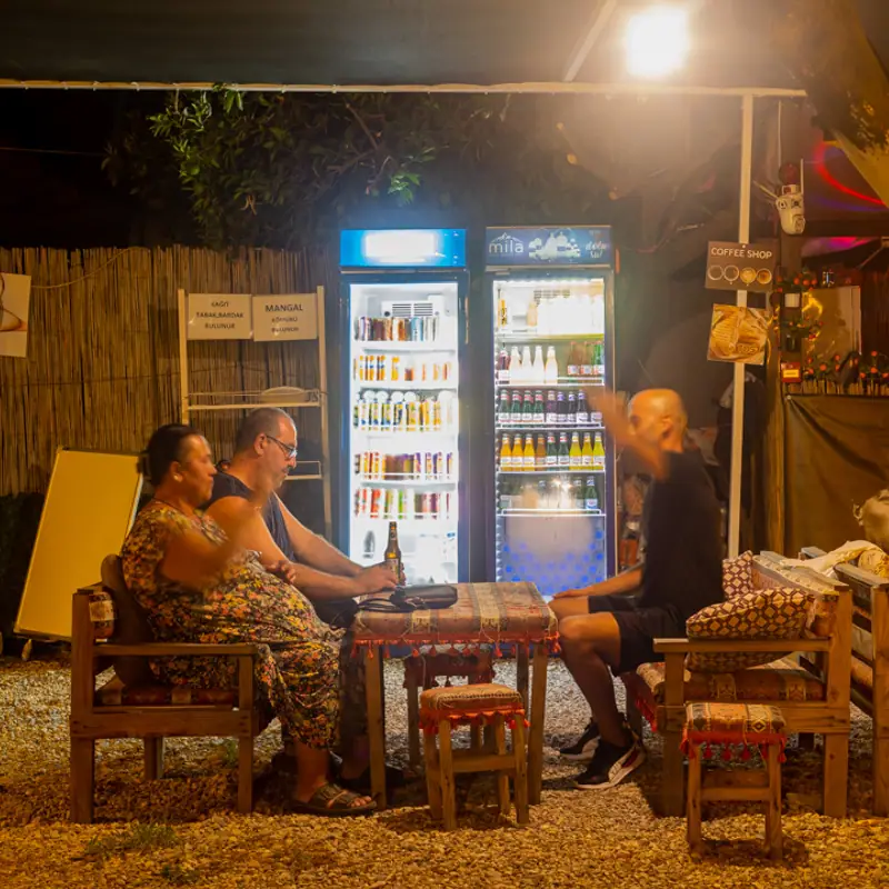 Mandalina Camping Beldibi gece kamp alanı 12